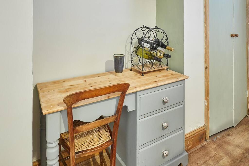 Oswy Street, Whitby. Sleeps Up To 7 Guests Villa Luaran gambar